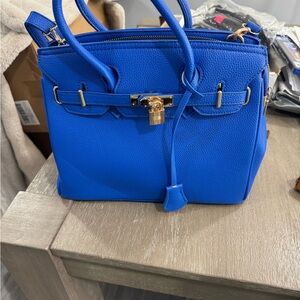 Elegant Blue Handbag